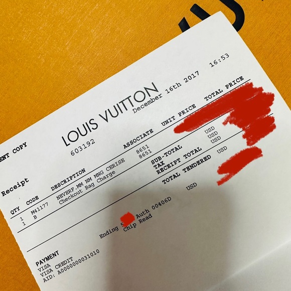 LOUIS VUITTON Pouch/Wristlet - Picture 6 of 6